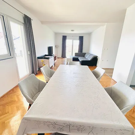 Comfort & Style 1st Floor Apartamento *