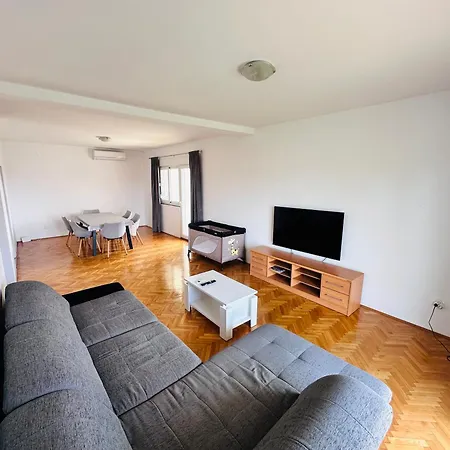 Apartamento Comfort & Style 1st Floor Bibinje