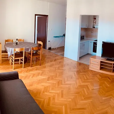 Comfort & Style 1st Floor