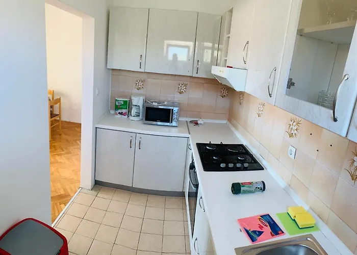 Comfort & Style 1st Floor *