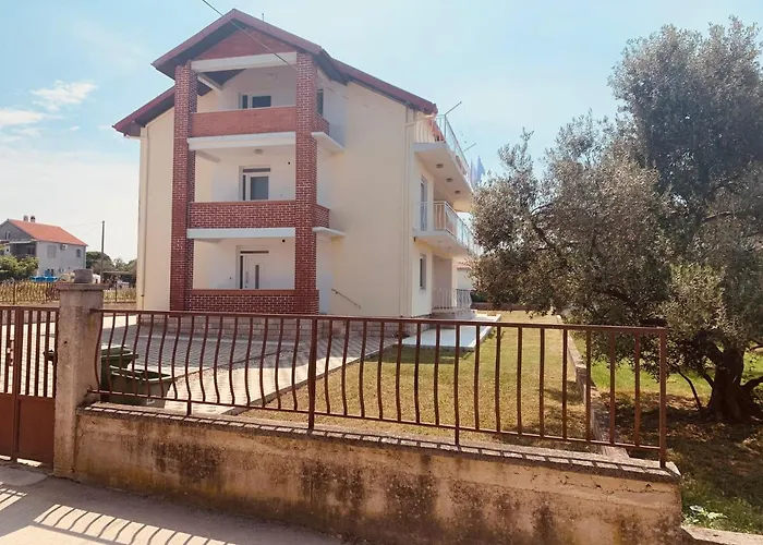 Comfort & Style 1st Floor Appartement Bibinje