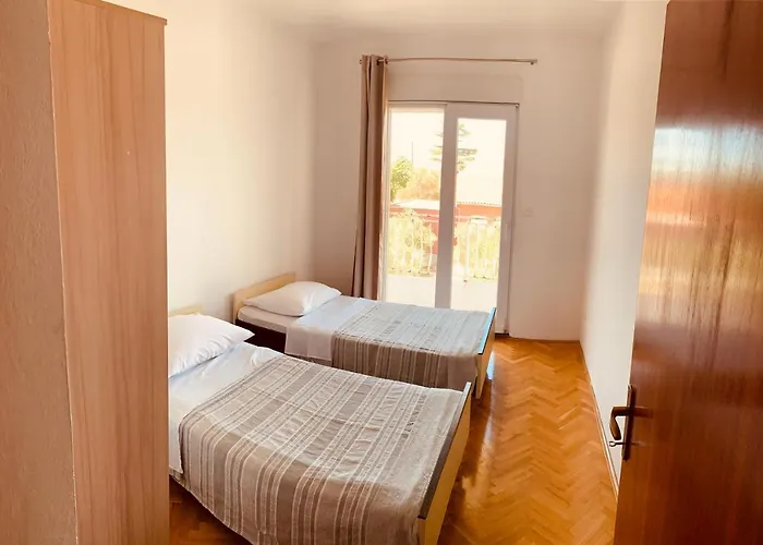 Comfort & Style 1st Floor